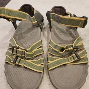 TIVA TIRRA GREEN/YELLOW SANDALS